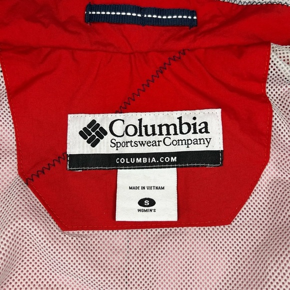 Columbia Women’s Red Hooded Vest Size Small – Outdoor Hiking Utility Zip Pockets - Picture 10 of 11